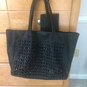 Boutique Black Leather Tote *EXCELLENT CONDITION*